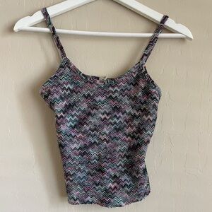 BKE Y2K Spaghetti Strap Tank Chevron Stretchy Crop Top Multicolor Size Small